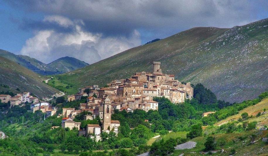 Santo Stefano, Ιταλία