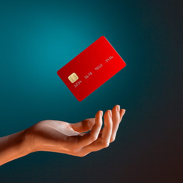 Αξίζει να έχει κανείς τραπεζικό λογαριασμό στην Ελβετία