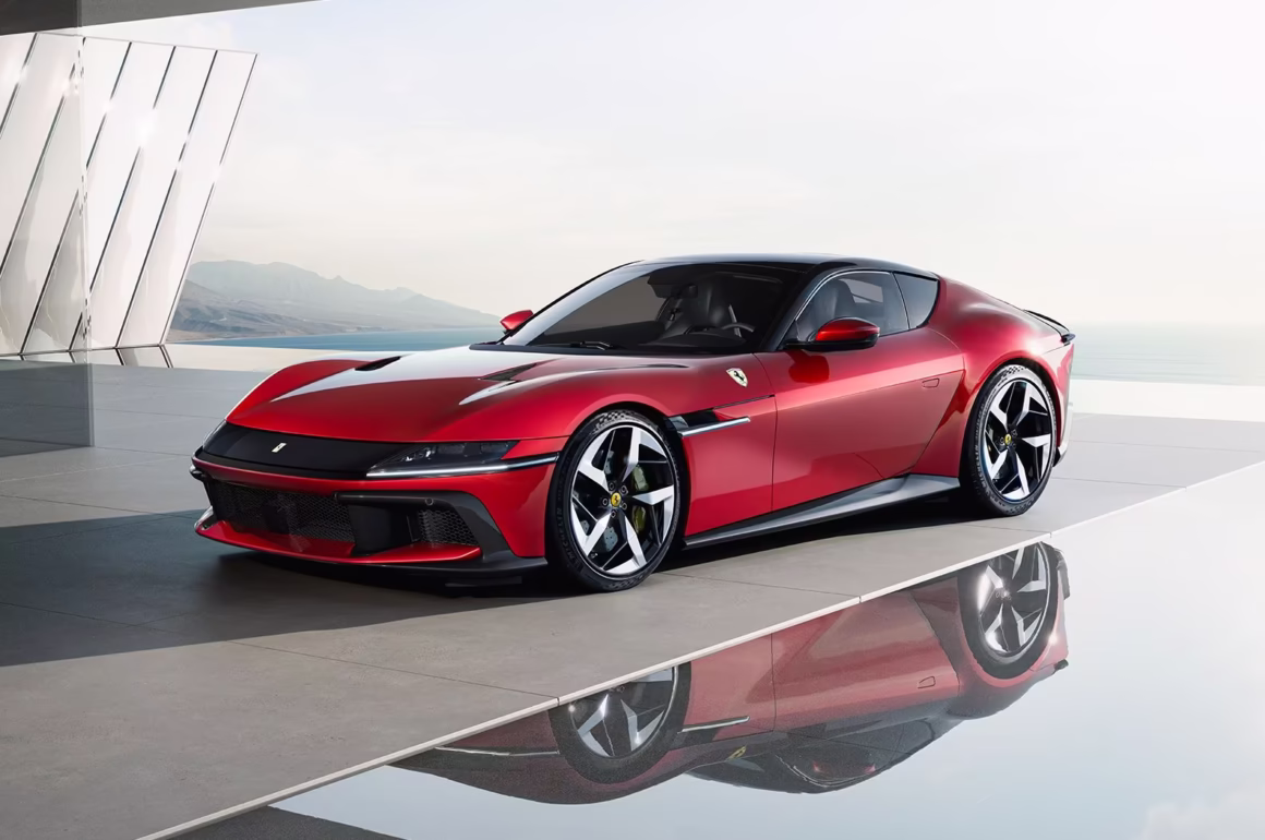 Ferrari 12cilindri Σύγχρονη ωδή στον ατμοσφαιρικό V12