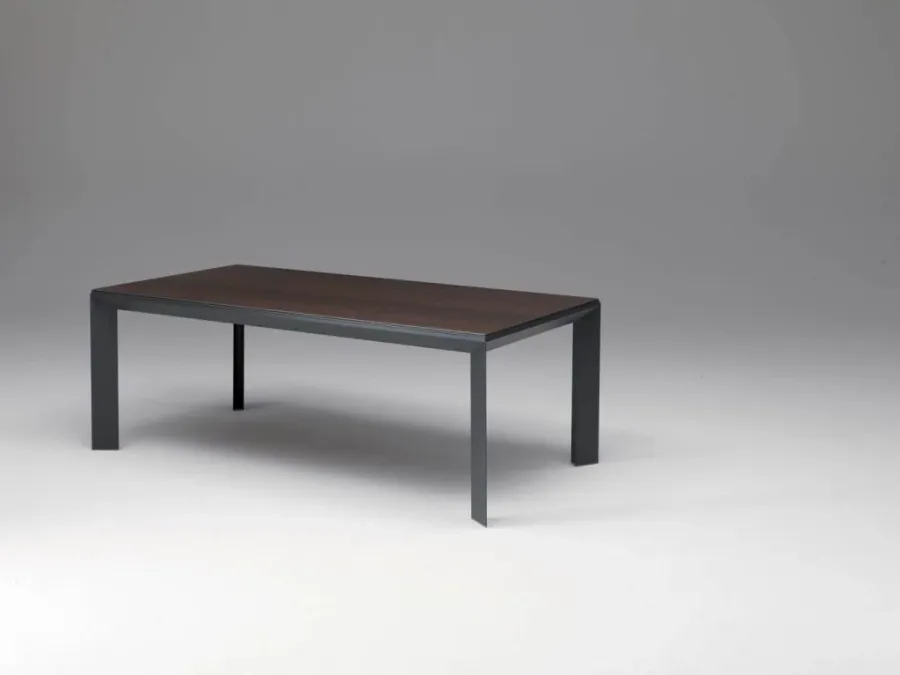 Βιομηχανικό Τραπέζι Τραπεζαρίας