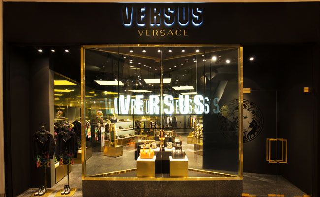 Ποια είναι η διαφορά μεταξύ Versus Versace και Versace – πολυτέλεια εναντίον επανάστασης