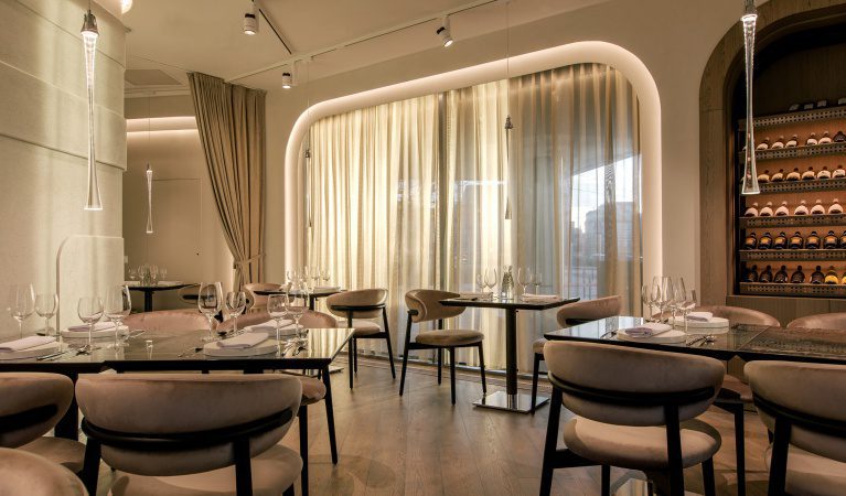 Πολυτελή Εστιατόρια Στο Βρότσλαβ Ανάμεσα Στις Γέφυρες