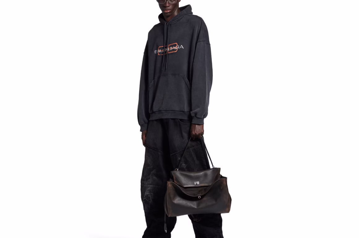 Τι σημαίνει Balenciaga