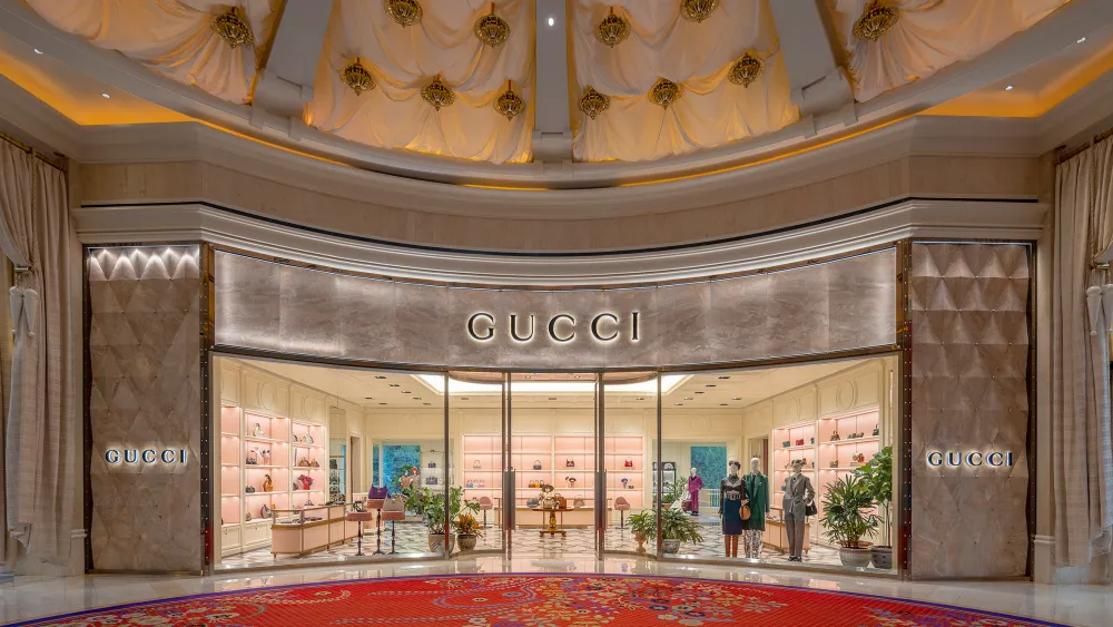 Πού βρίσκεται το μεγαλύτερο κατάστημα Gucci;
