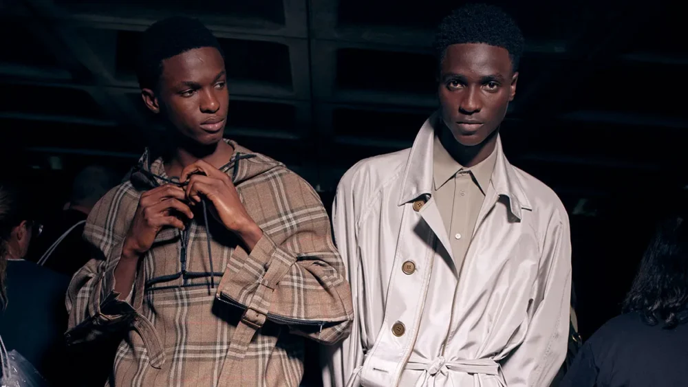 Μπουφάν Burberry Πώς να το αναγνωρίσετε